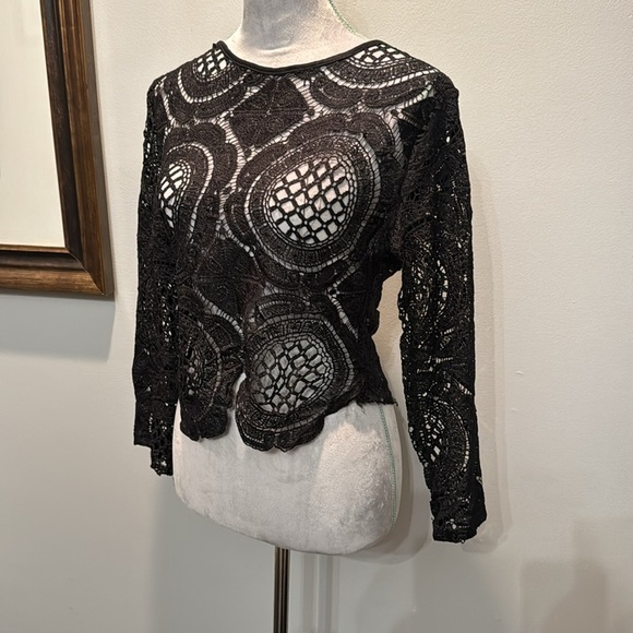 Crochet lace zip back black top NWT L - Picture 2 of 9